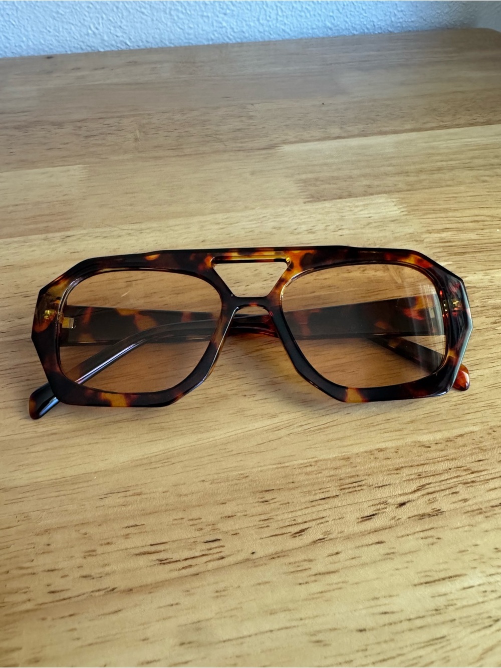 Tortoiseshell Geometric Oversized Sunglasses